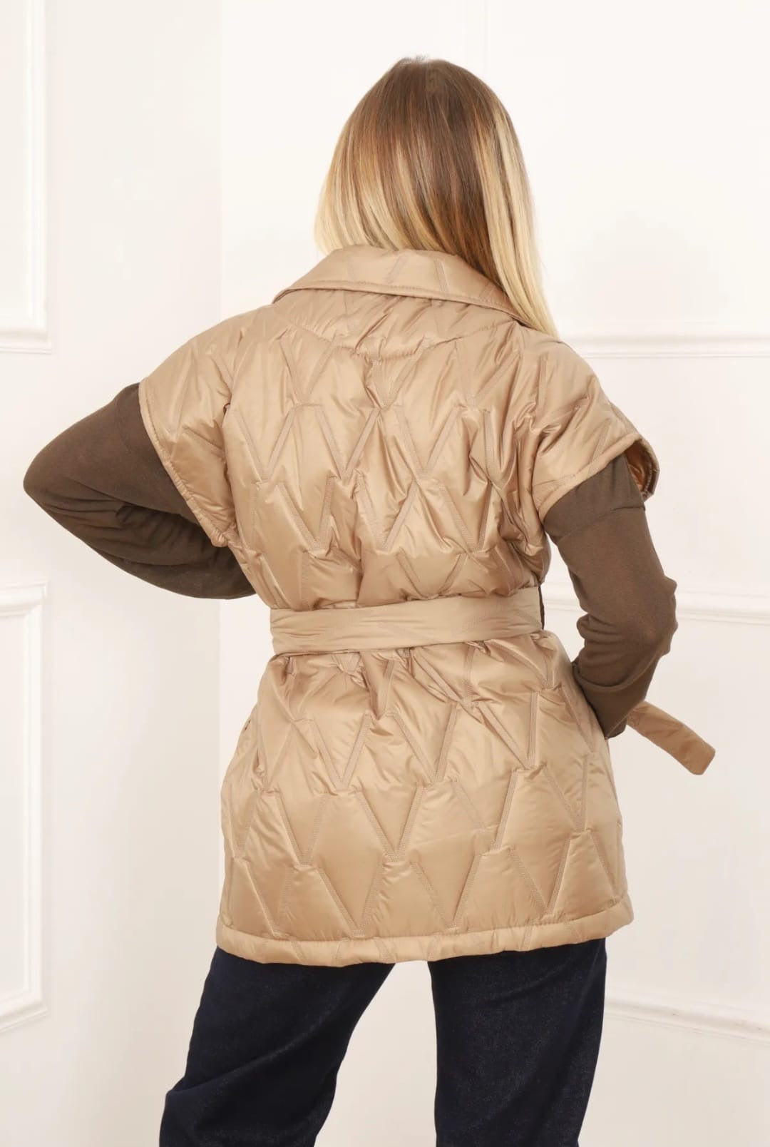 Gilet Matelassé Sans Manches avec Ceinture