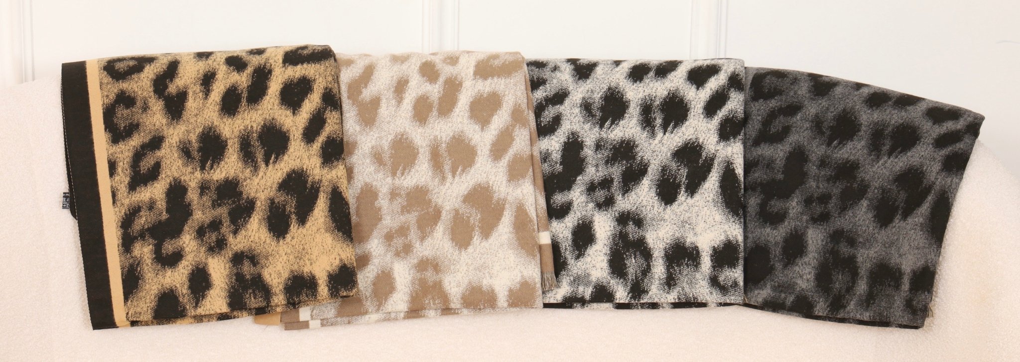 Écharpe Chaud Léopard - Art et Tradition