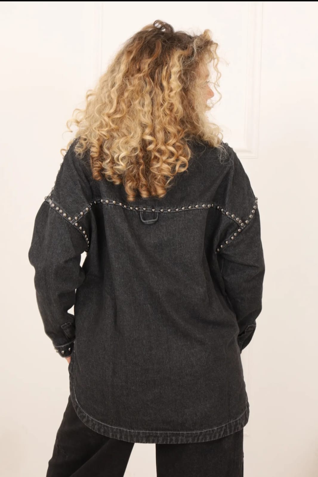 Veste en Jean à Clous - Art et Tradition